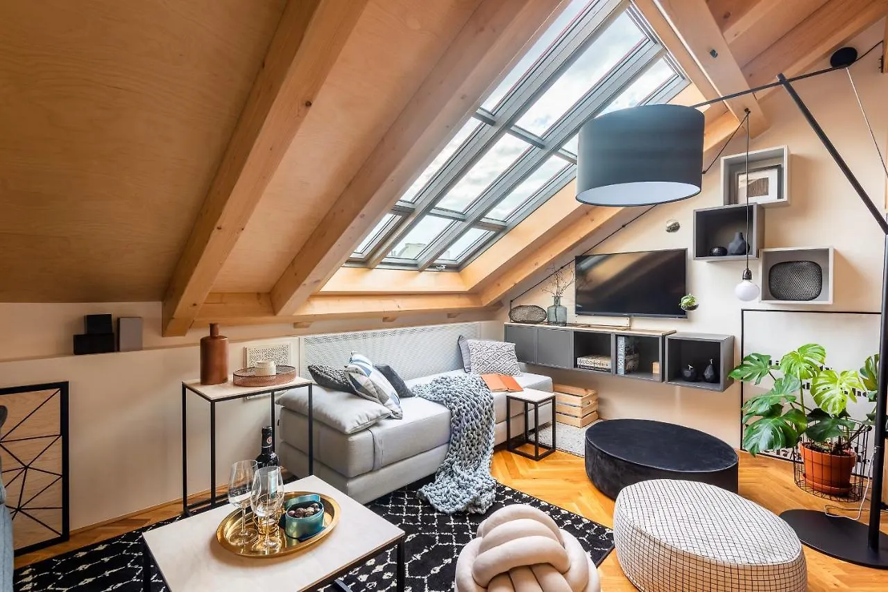 شقة Prague Days - Stunning Loft - Ac - Zizkov Tower