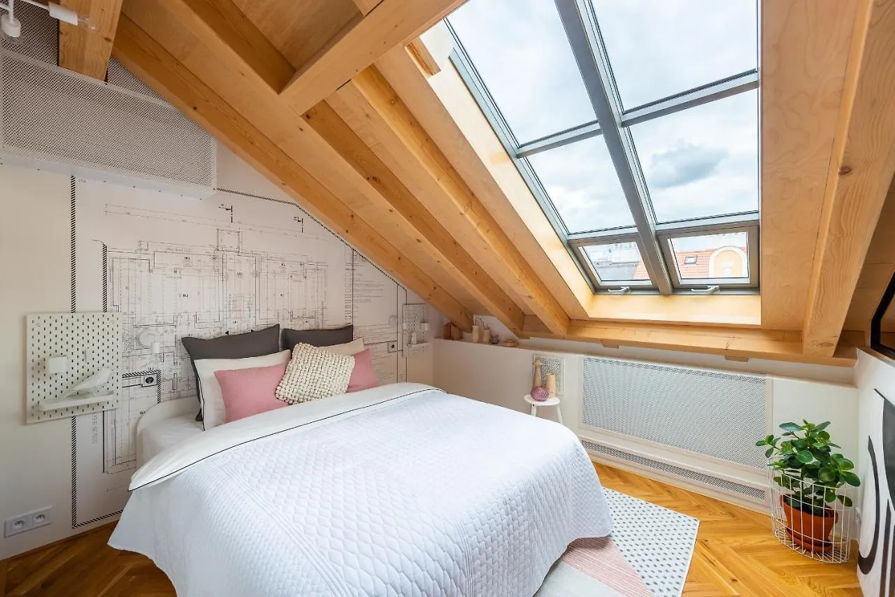 Prague Days - Stunning Loft - Ac - Zizkov Tower 아파트